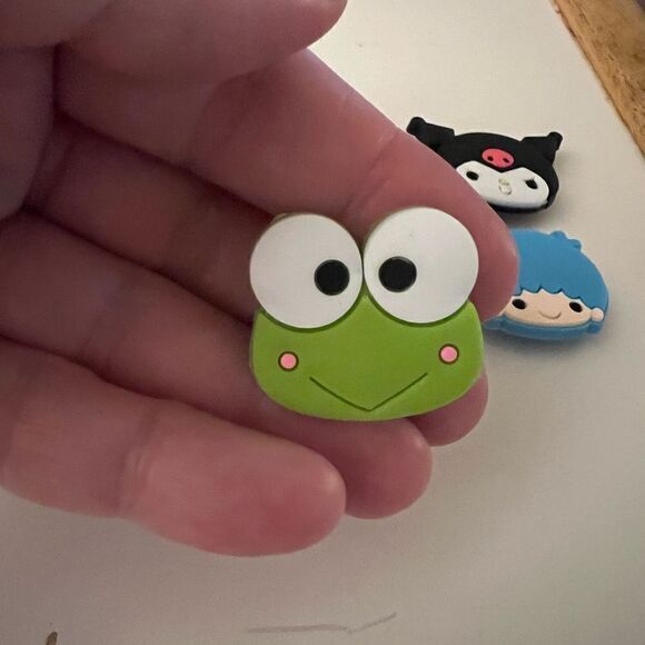 Hello Kitty & Friends Shoe Charms “faces” 8 Pack - Picture 3 of 9